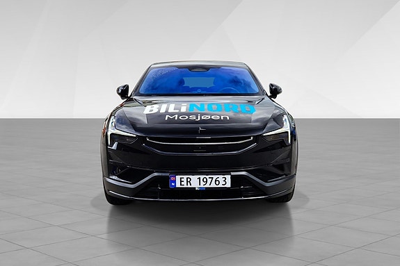 Polestar 3 2 of 5