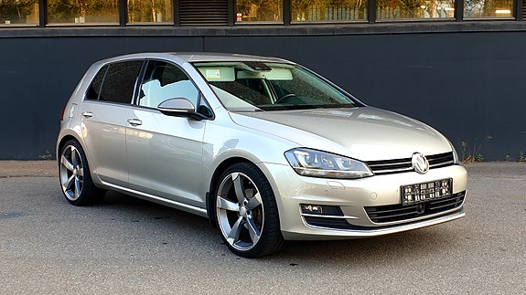 Volkswagen Golf VII 4 of 5