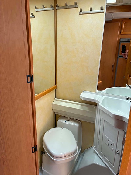 KABE Safir GLE XL Kingsize 17 of 23