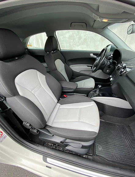 Audi A1 9 of 12