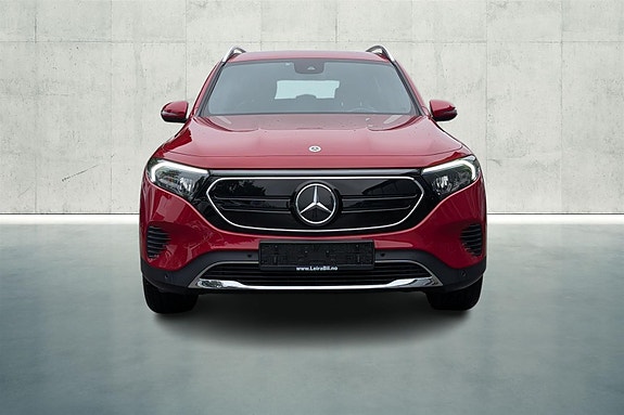 Mercedes-Benz EQB300 8 of 22