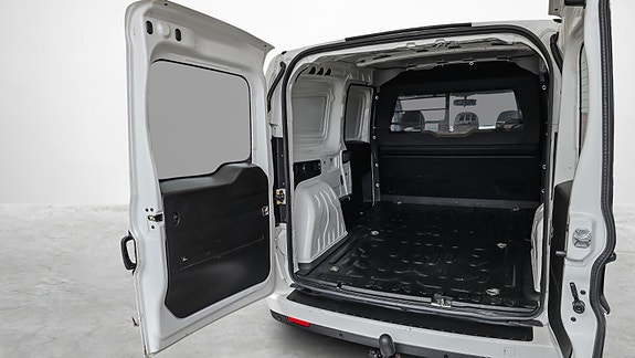 Fiat Doblo 28 of 30