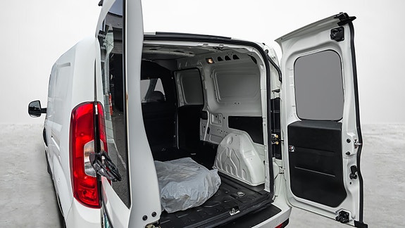 Fiat Doblo 25 of 30