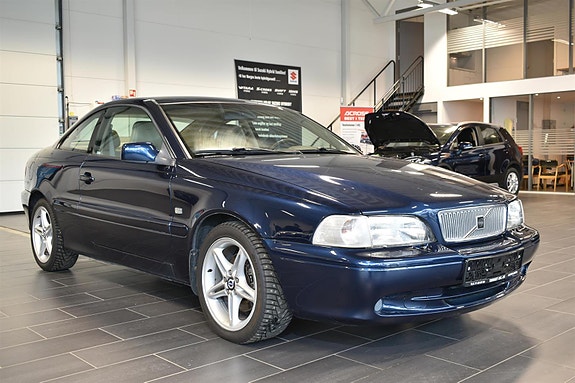Volvo C70 7 of 12