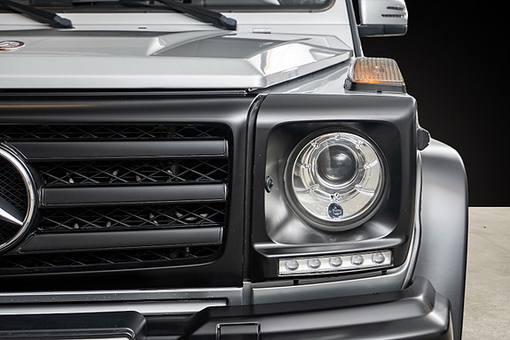 Mercedes-Benz G350 d 3 of 5