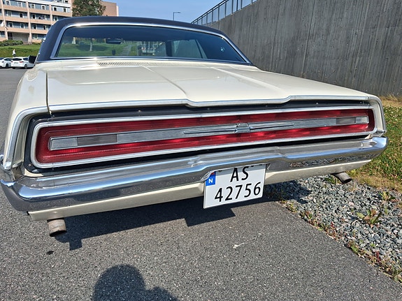 Ford Thunderbird 5 of 5