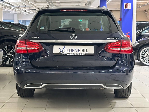 Mercedes-Benz C250 d 5 of 5