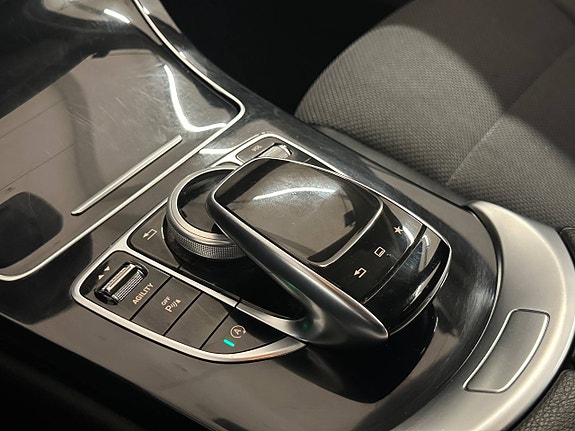 Mercedes-Benz C250 d 24 of 27