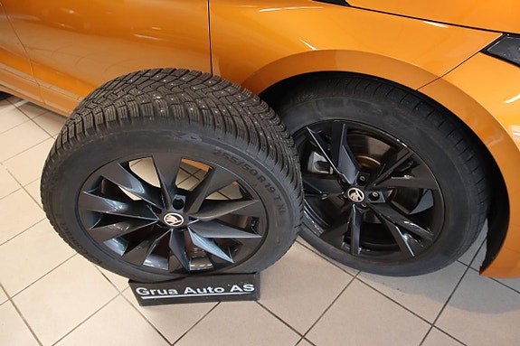 Skoda Enyaq RS 5 of 5