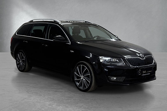 Skoda Octavia 3 of 5