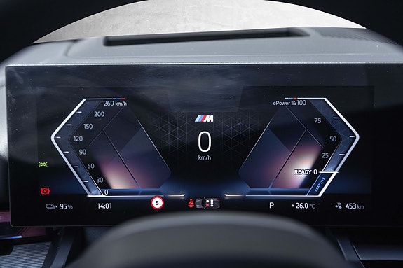 BMW i5 14 of 30