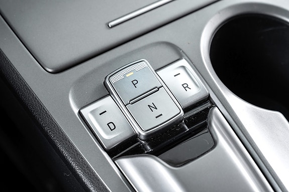 Hyundai Kona 14 of 25