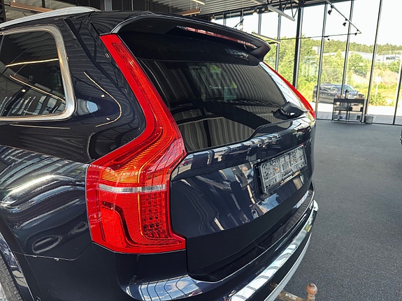 Volvo XC90 19 of 27
