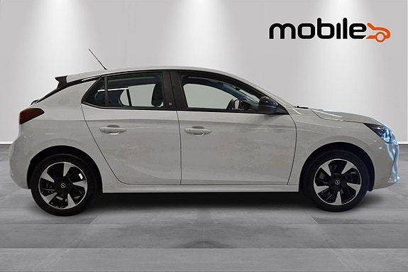Opel Corsa 2 of 5