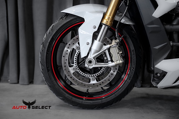 BMW S1000 R Akrapovic Slip On 7 of 25
