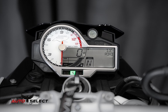 BMW S1000 R Akrapovic Slip On 22 of 25