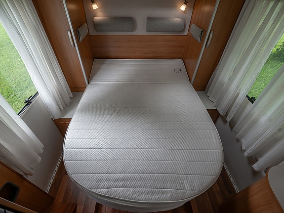 Hymer Exsis 698 | KL. B | GOD NYTTELAST | QUEENBED | LAV KM 28 of 30