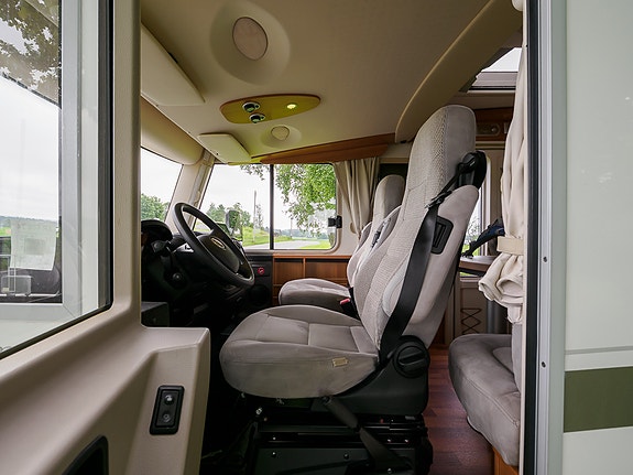 Hymer Exsis 698 | KL. B | GOD NYTTELAST | QUEENBED | LAV KM 13 of 30