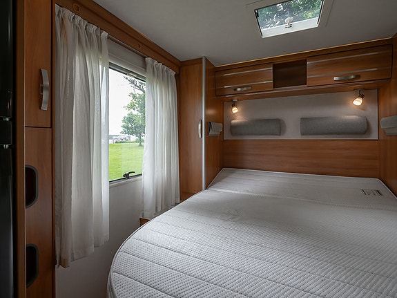 Hymer Exsis 698 | KL. B | GOD NYTTELAST | QUEENBED | LAV KM 26 of 30