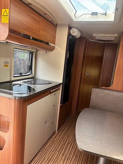 Adria Adora 563 pt til leie 8 of 21