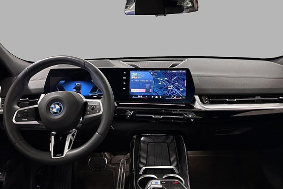 BMW iX2 9 of 21