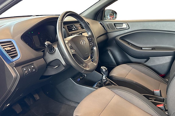 Hyundai i20 14 of 19