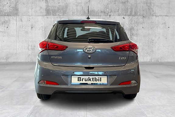 Hyundai i20 4 of 19