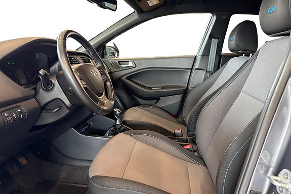 Hyundai i20 10 of 19