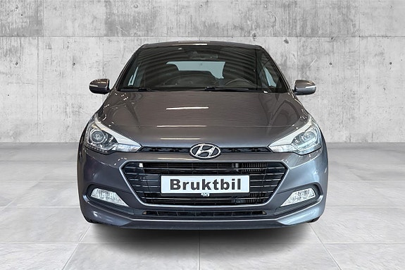 Hyundai i20 8 of 19
