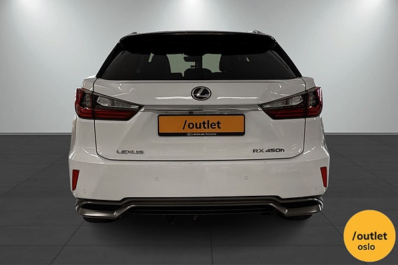 Lexus RX450h 4 of 5
