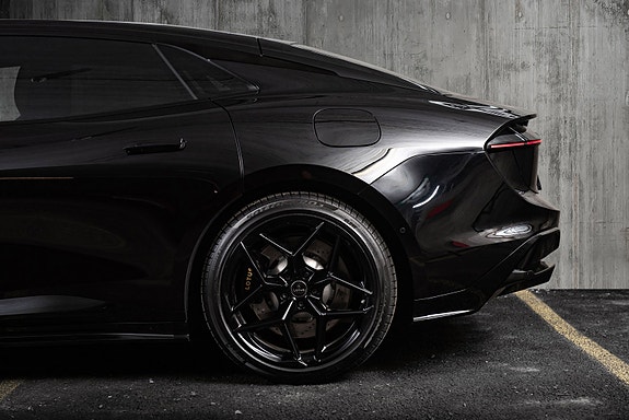 Lotus Emeya 10 of 30