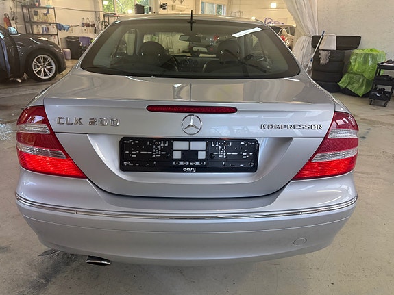 Mercedes-Benz CLK200 6 of 28
