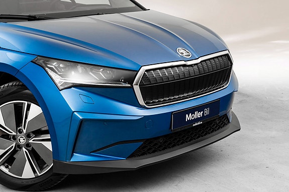 Skoda Enyaq 3 of 5