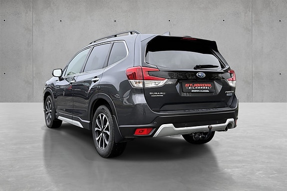 Subaru Forester 5 of 5