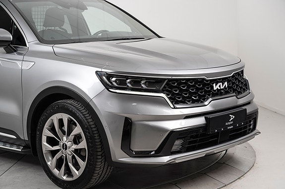 Kia Sorento 3 of 5