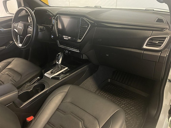 Isuzu D-max 12 of 24