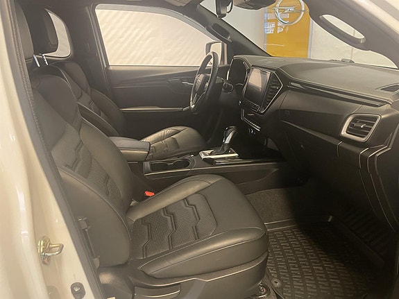 Isuzu D-max 11 of 24