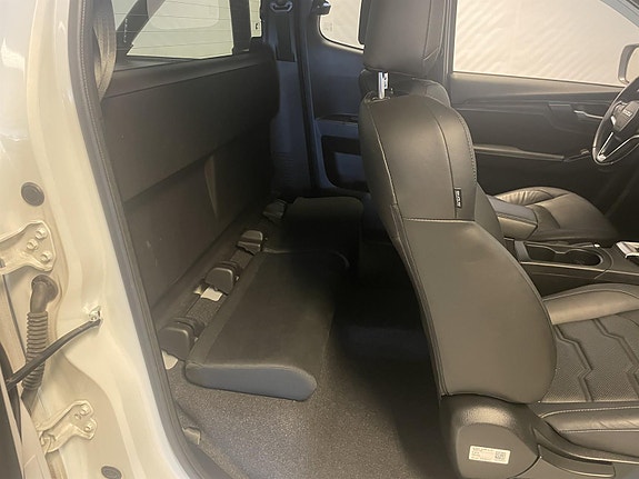 Isuzu D-max 14 of 24