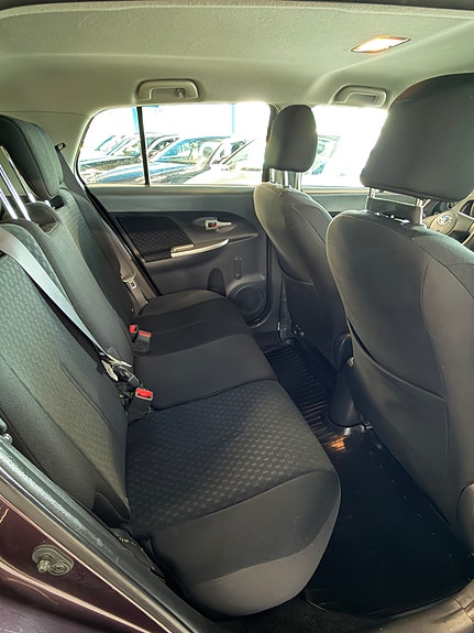 Toyota Urban Cruiser 17 of 30