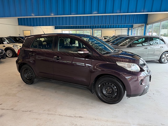 Toyota Urban Cruiser 11 of 30