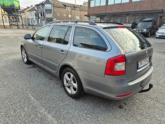 Skoda Octavia 4 of 5