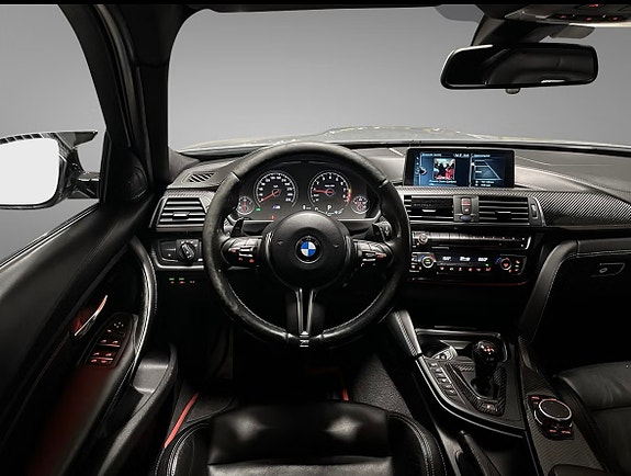 BMW M3 10 of 17