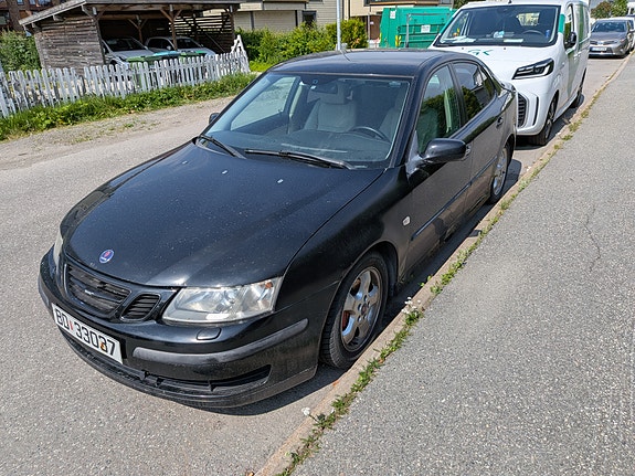 Saab 9-3 6 of 10