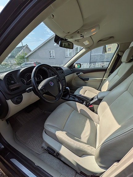 Saab 9-3 7 of 10
