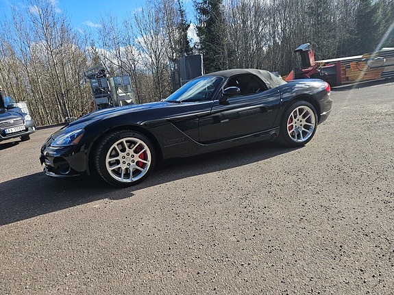 Dodge Viper 20 of 30