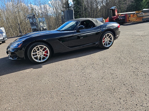 Dodge Viper 17 of 30
