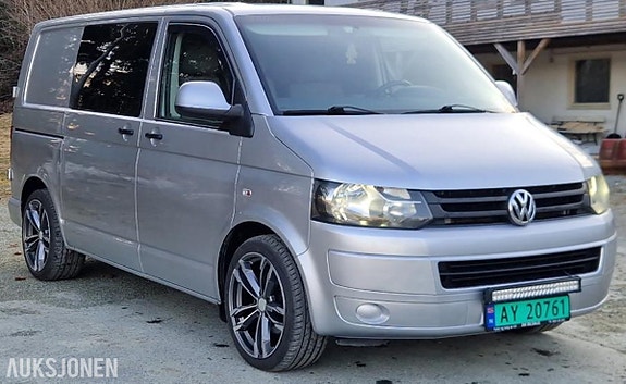Volkswagen Transporter 3 of 5