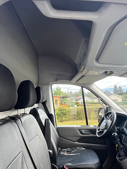 Volkswagen Crafter 35 12 of 30