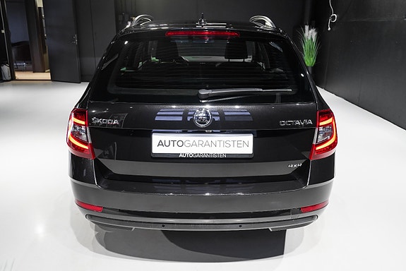 Skoda Octavia 5 of 5