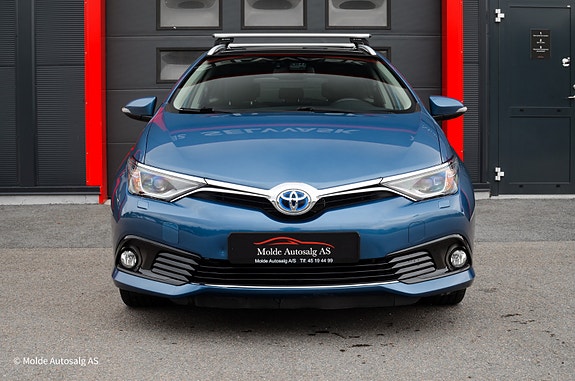 Toyota Auris 3 of 5